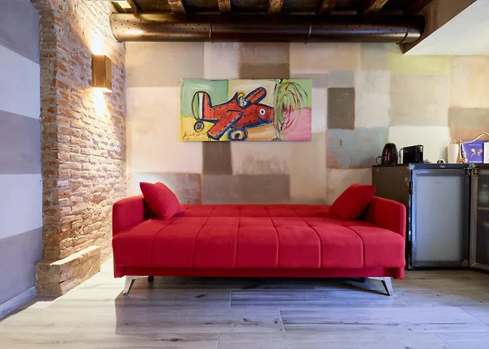 Emme Loft I New Moon - Stylish With Balcony Milán